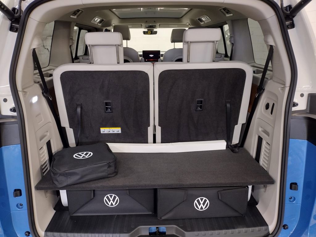 New 2025 Volkswagen ID. Buzz 1st Edition image 14