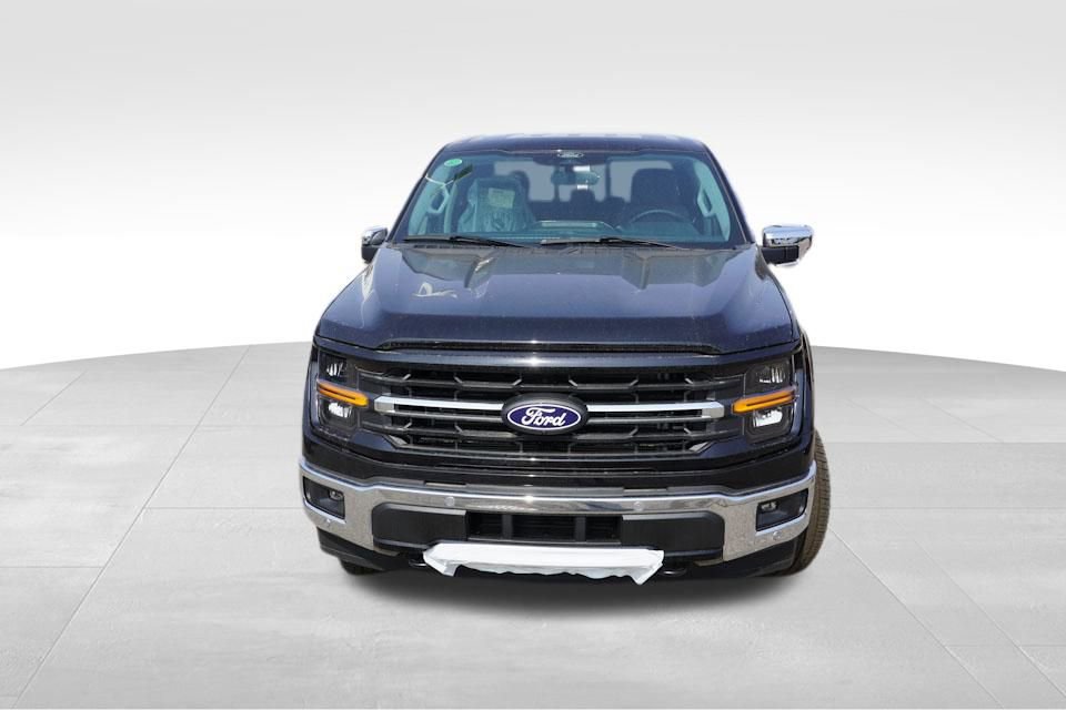 New 2025 Ford F150 XLT w/ Equipment Group 302A MID image 8