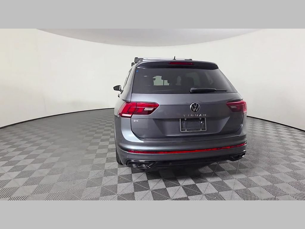 Used 2023 Volkswagen Tiguan SE R-Line FWD image 41