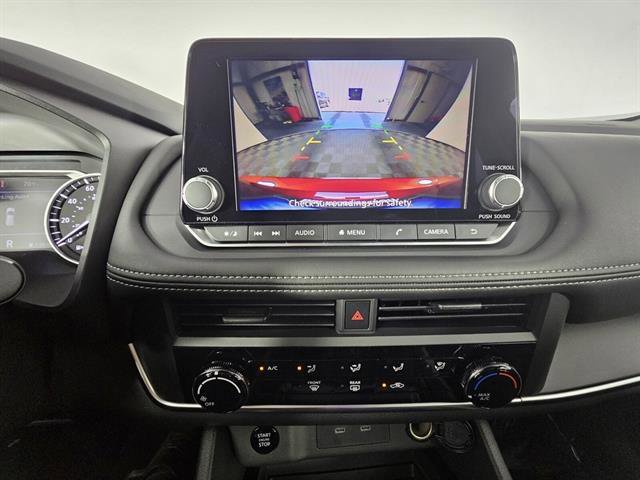 New 2026 Nissan Rogue S image 29