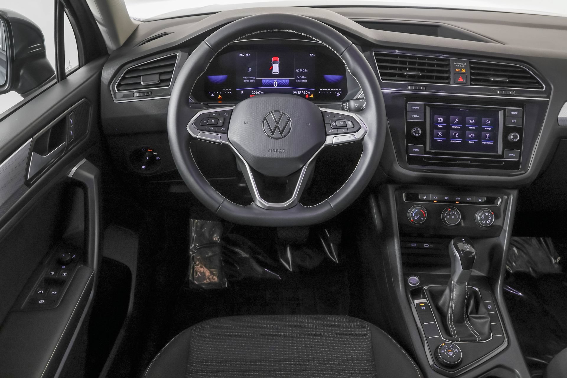 Used 2023 Volkswagen Tiguan S w/ Driver Assistance Package AWD/4WD image 37