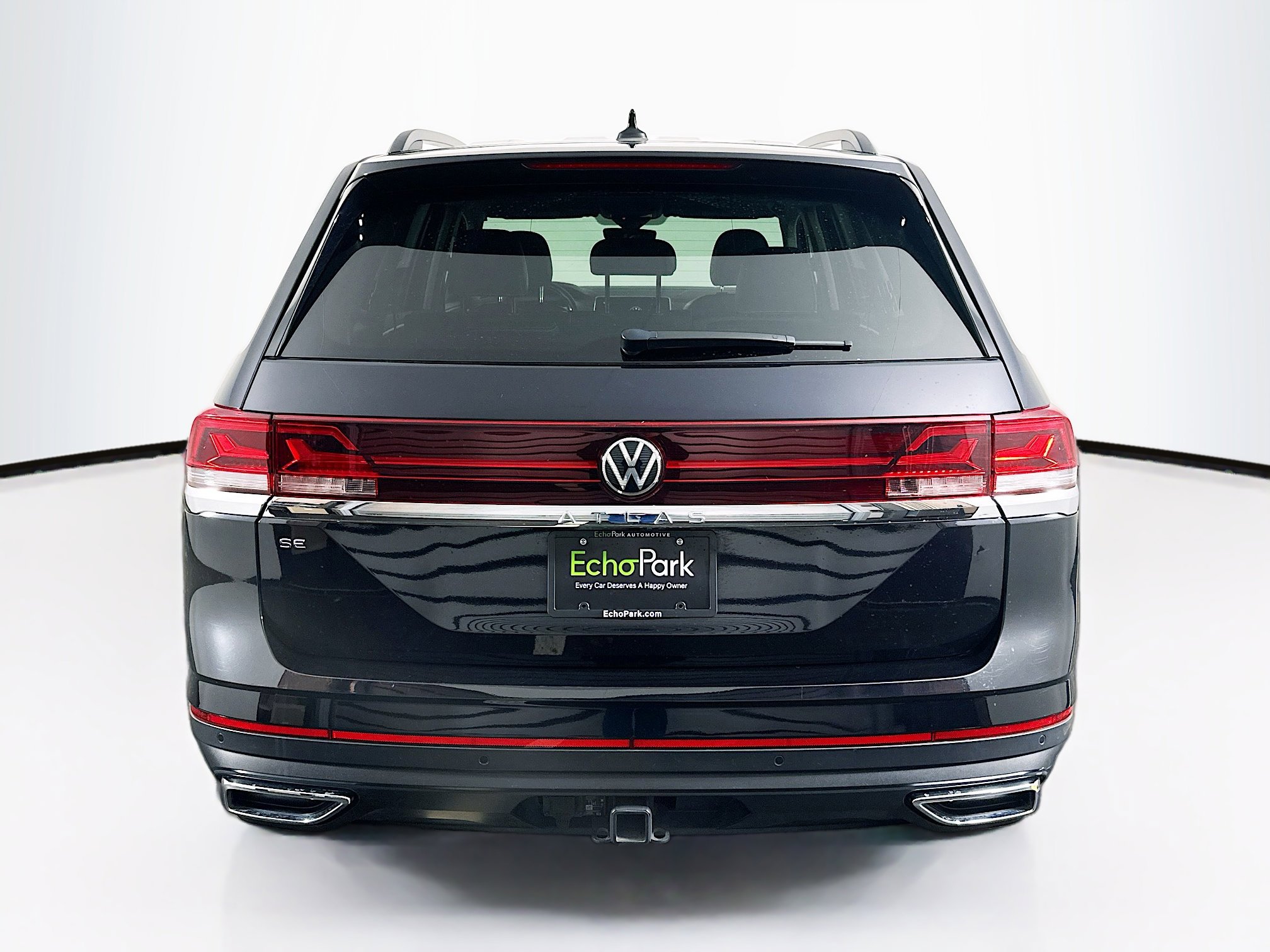 Used 2025 Volkswagen Atlas SE image 7