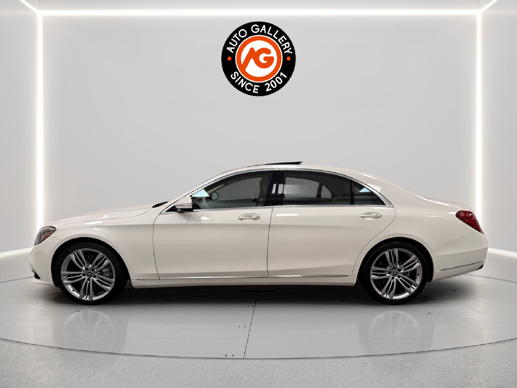 Used 2019 Mercedes-Benz S 560 Sedan image 4