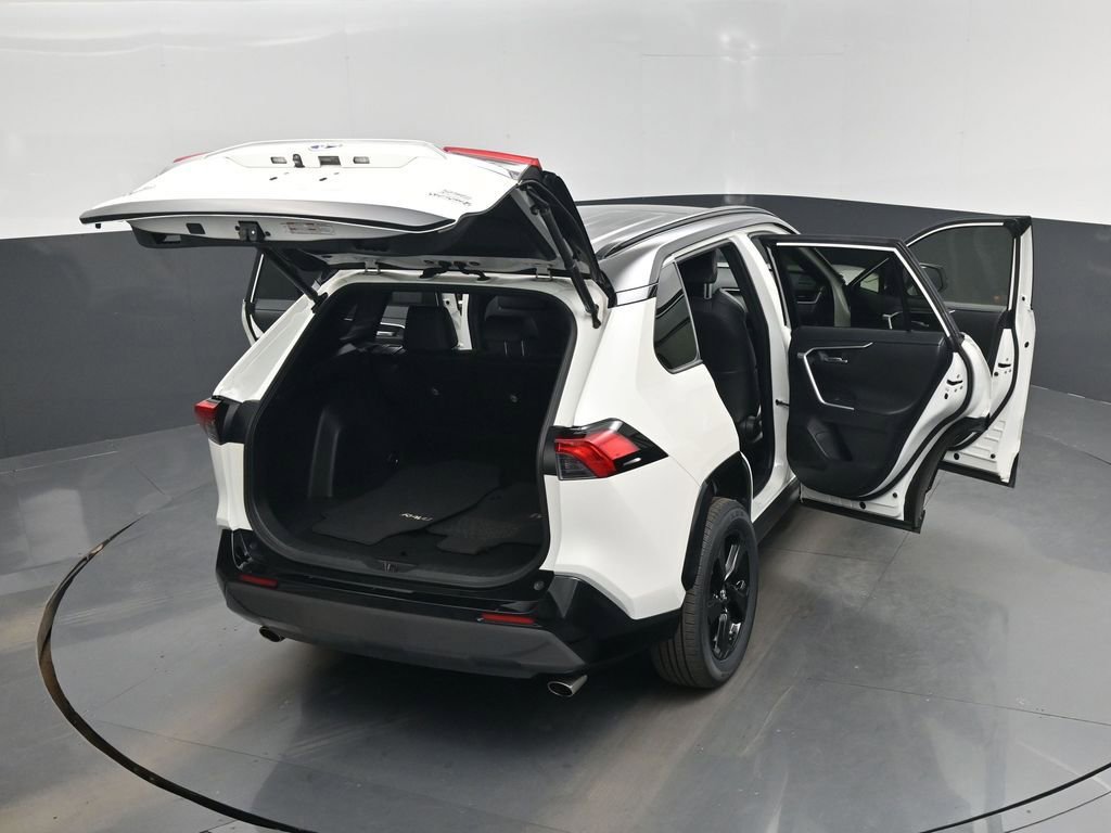 Used 2019 Toyota RAV4 XSE w/ XSE Weather Package image 29