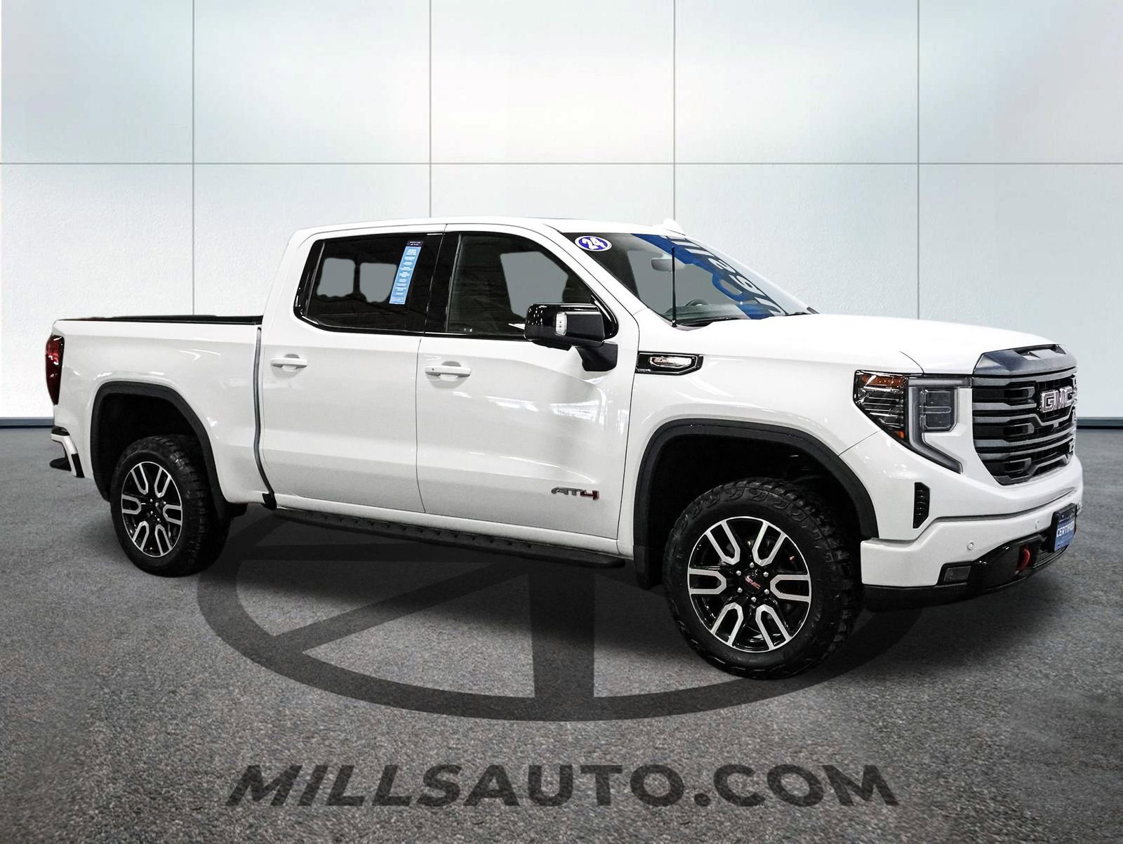 Certified 2024 GMC Sierra 1500 AT4 w/ Technology Package AWD/4WD image 10