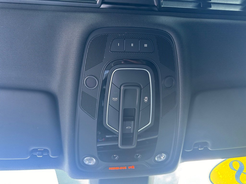 Used 2018 Audi A4 2.0T Ultra Premium Plus w/ Premium Plus Package image 19