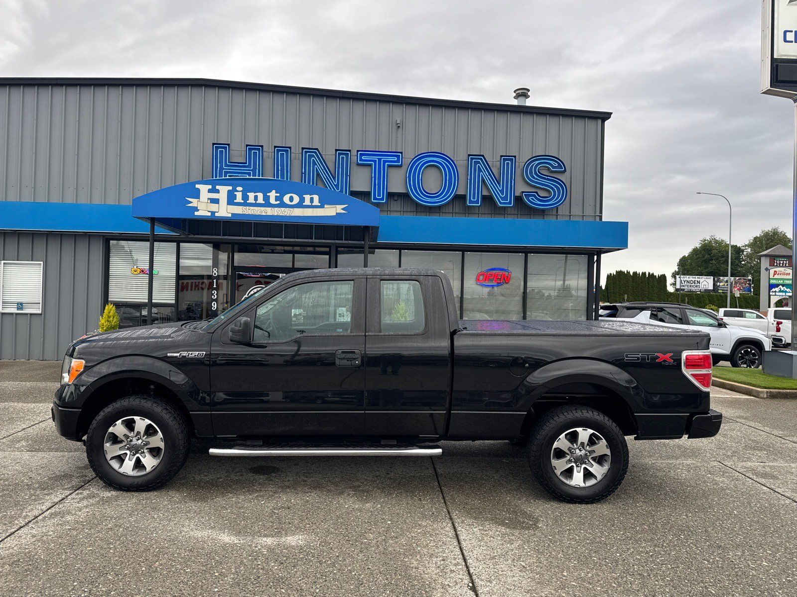 Used 2013 Ford F150 4x4 SuperCab image 2
