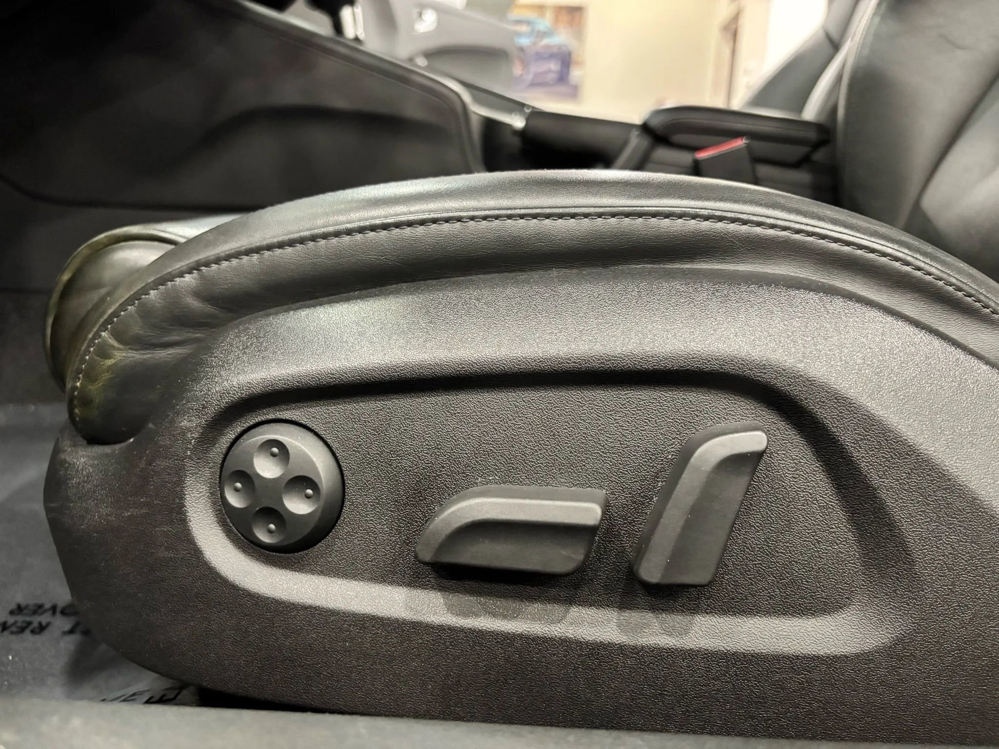 Used 2014 Audi TT 2.0T image 13