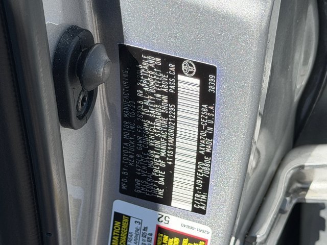 Used 2024 Toyota Camry SE w/ Cold Weather Package FWD image 22