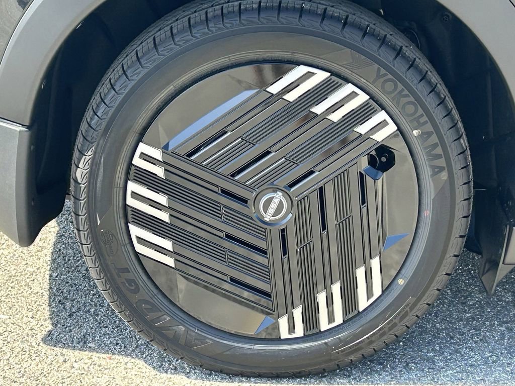 New 2026 Nissan Leaf image 7