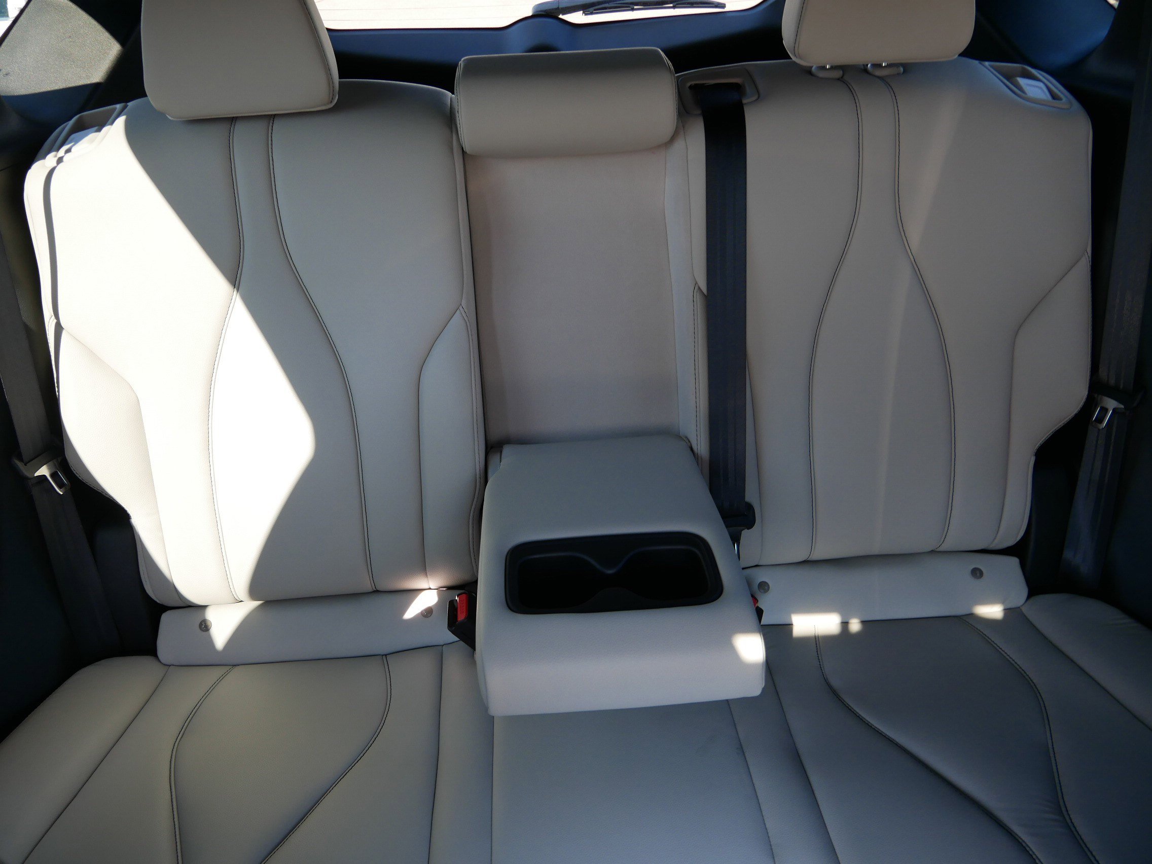 Certified 2025 Acura RDX SH-AWD image 13