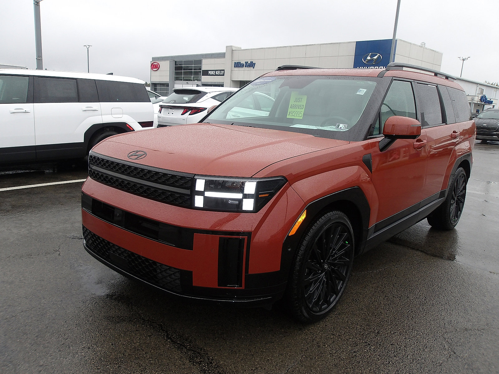 Used 2025 Hyundai Santa Fe Calligraphy image 3