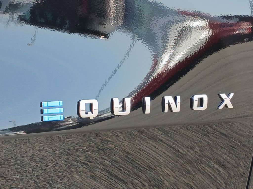 New 2026 Chevrolet Equinox EV LT image 32