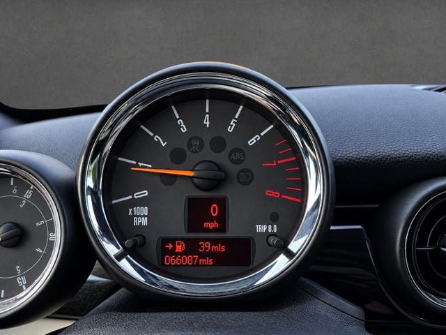 Used 2015 MINI Cooper Roadster S FWD image 16
