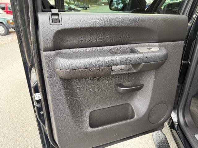 Used 2011 Chevrolet Silverado 1500 LT w/ All-Star Edition image 24