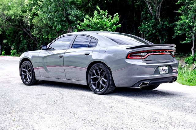 Used 2019 Dodge Charger SXT w/ Plus Group RWD image 10