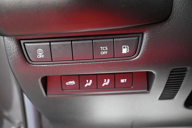 Used 2025 MAZDA CX-50 AWD 2.5 Hybrid w/ Premium Pkg image 19
