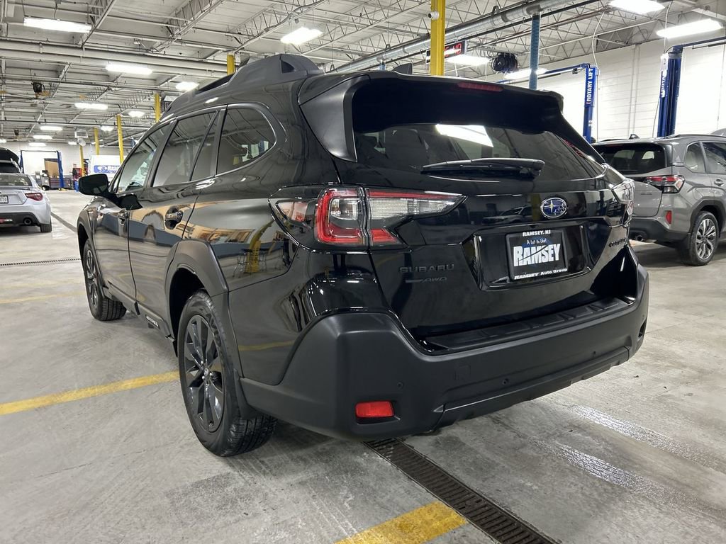 Certified 2023 Subaru Outback Onyx Edition image 6