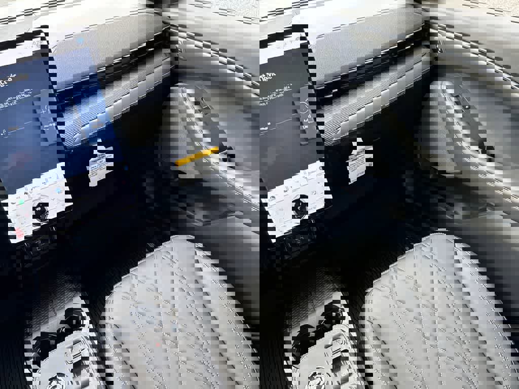 Used 2024 Ford Mustang Mach-E Select w/ Comfort Package Lite AWD/4WD image 21