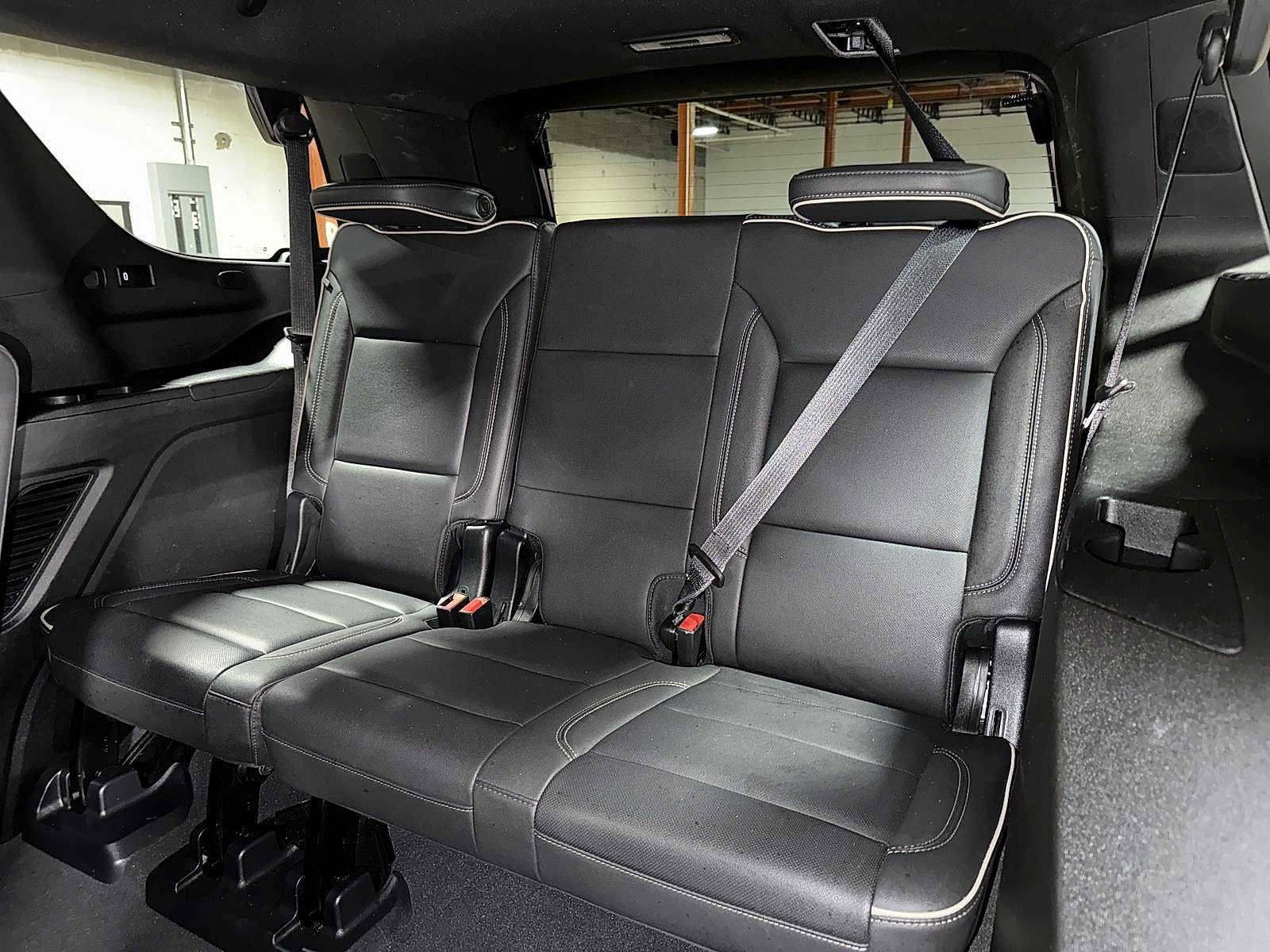 Used 2023 GMC Yukon SLT image 18