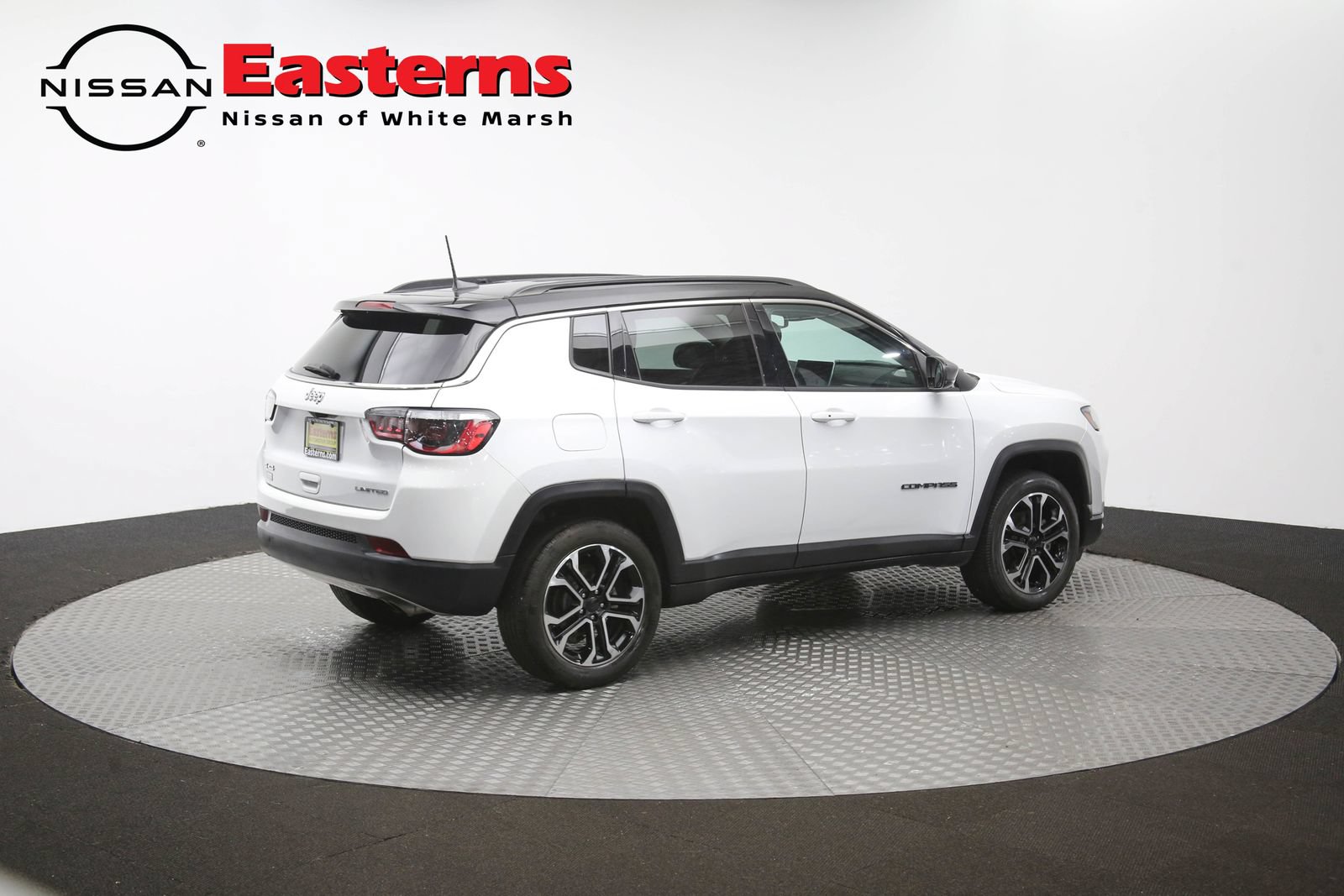 Used 2022 Jeep Compass Limited AWD/4WD image 41