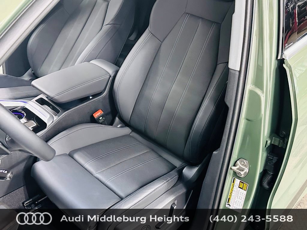 Certified 2025 Audi Q5 Premium w/ Premium Plus AWD/4WD image 27