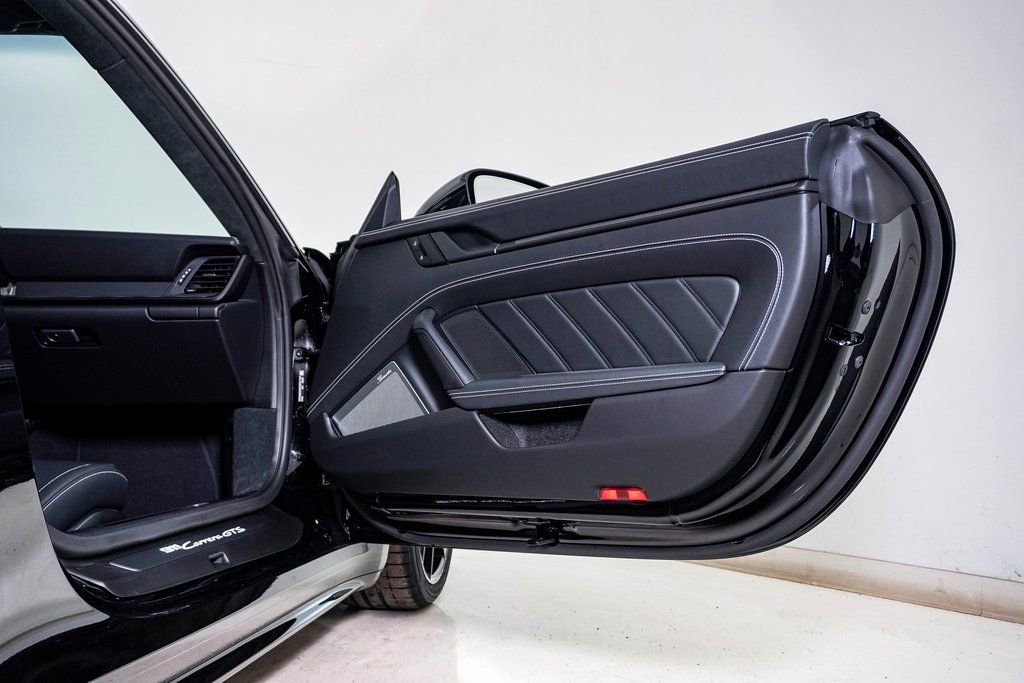 New 2026 Porsche 911 Carrera GTS image 16