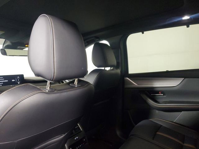 Certified 2025 MAZDA CX-70 Plug-In Hybrid w/ Premium Plus image 14