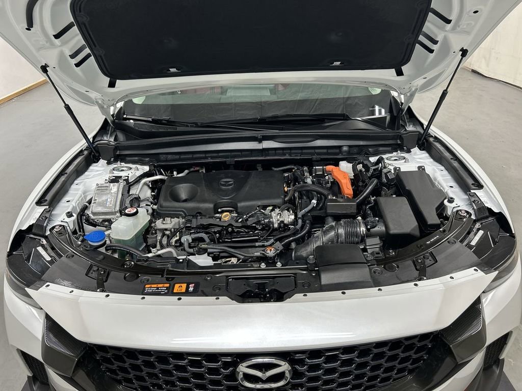 Certified 2025 MAZDA CX-50 AWD 2.5 Hybrid w/ Cargo Package image 24
