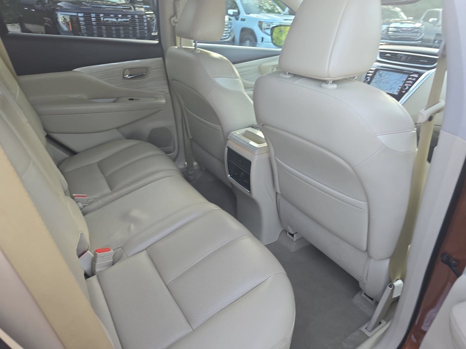 Used 2015 Nissan Murano SL FWD image 11