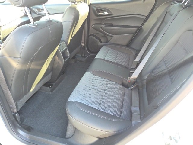 Used 2025 Chevrolet Trax LT w/ LT Convenience Package image 10