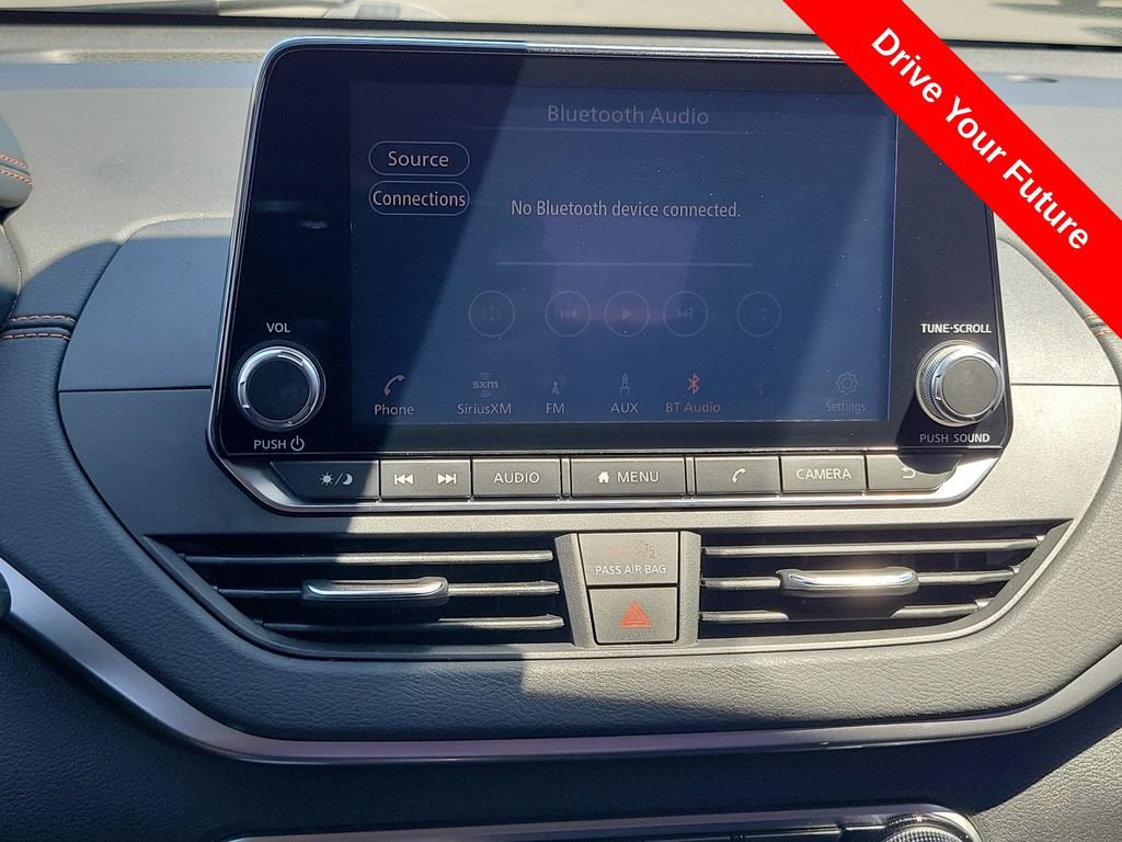 Used 2022 Nissan Altima 2.5 SR FWD image 11
