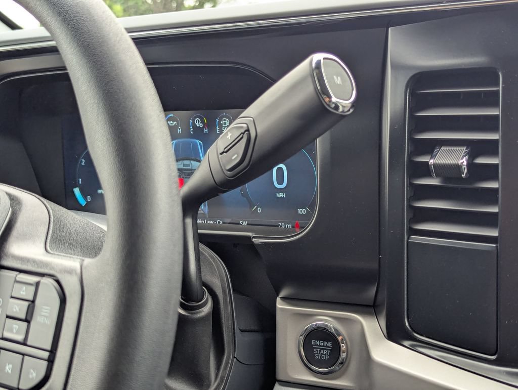 New 2026 Ford F250 XLT w/ XLT Premium Package AWD/4WD image 11