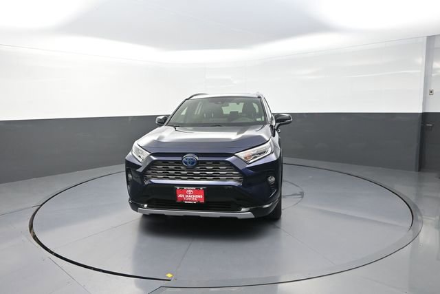 Certified 2019 Toyota RAV4 XSE w/ XSE Weather Package AWD/4WD image 53