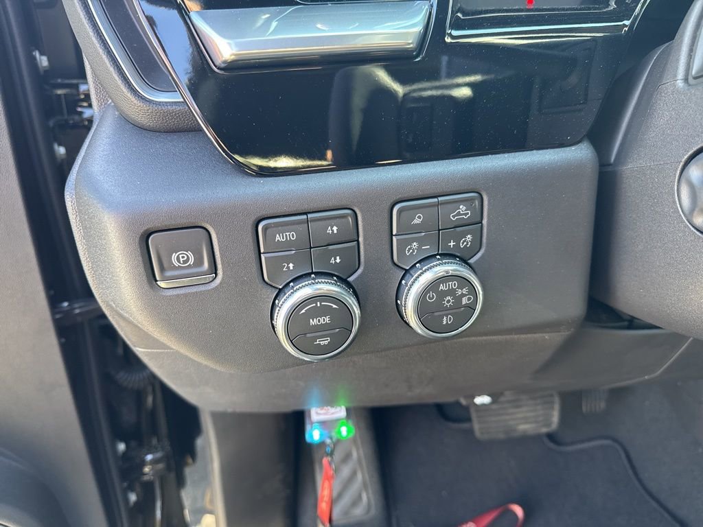 Certified 2026 GMC Sierra 1500 SLT w/ SLT Premium Package image 12