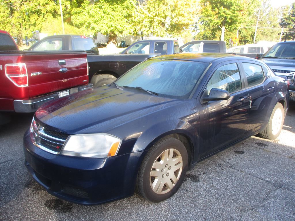 Used 2014 Dodge Avenger SE