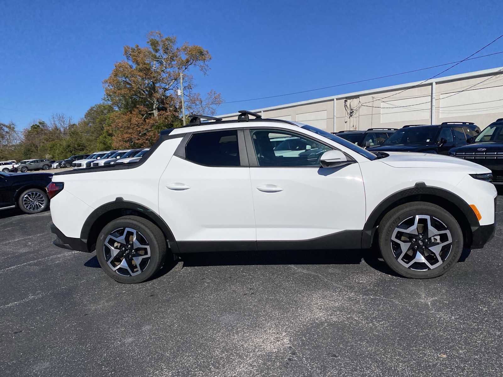 Certified 2024 Hyundai Santa Cruz Limited image 4