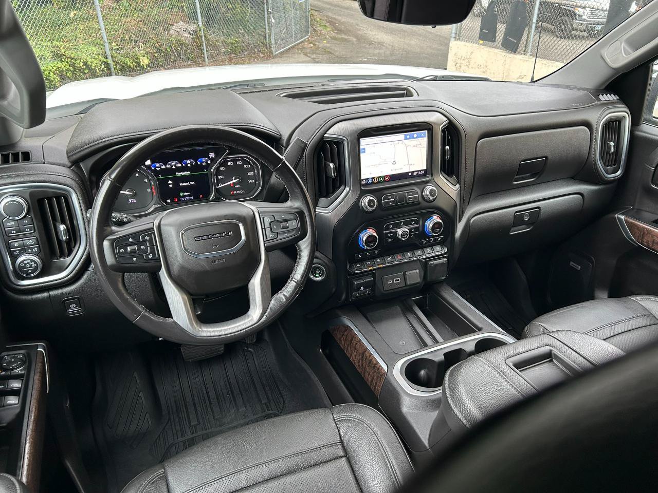 Used 2019 GMC Sierra 1500 Denali w/ Denali Ultimate Package AWD/4WD image 15