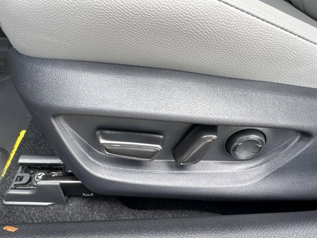 New 2026 Toyota Camry SE w/ Multimedia Upgrade Package image 10