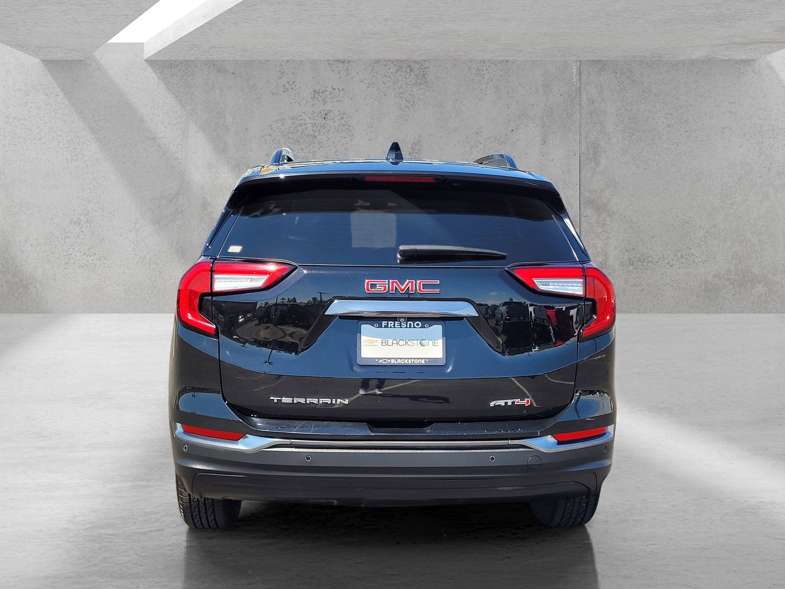 Used 2022 GMC Terrain AT4 w/ Tech Package image 5