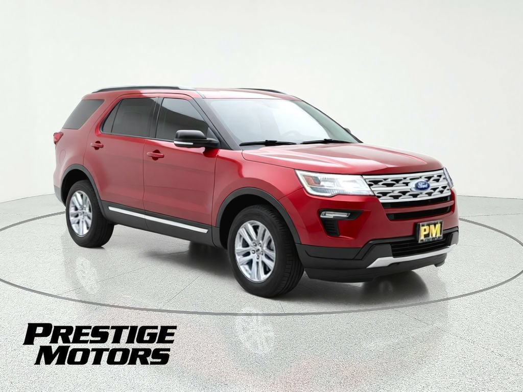 Used 2018 Ford Explorer XLT w/ Equipment Group 201A AWD/4WD image 1
