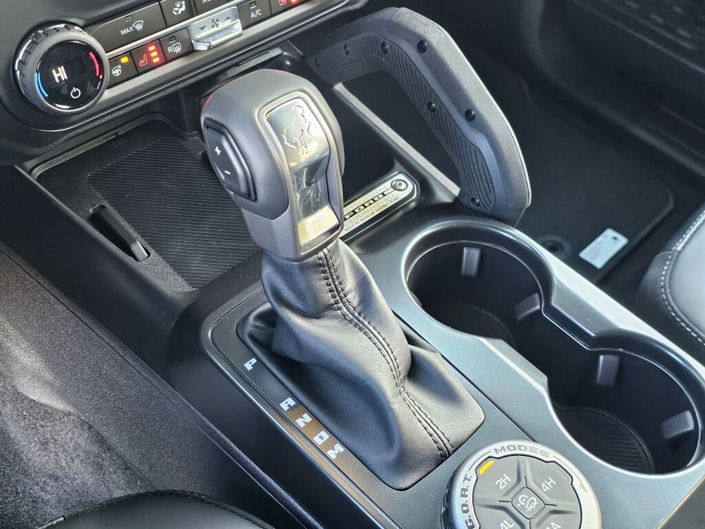 New 2026 Ford Bronco Outer Banks AWD/4WD image 21