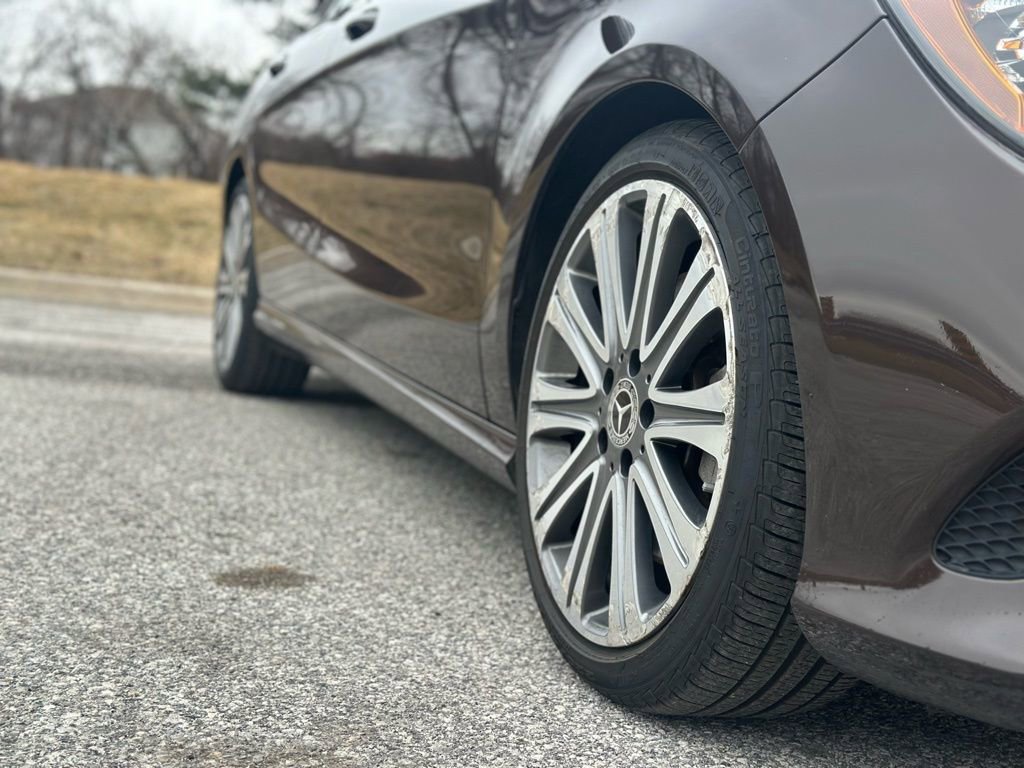 Used 2018 Mercedes-Benz CLA 250 4MATIC image 9
