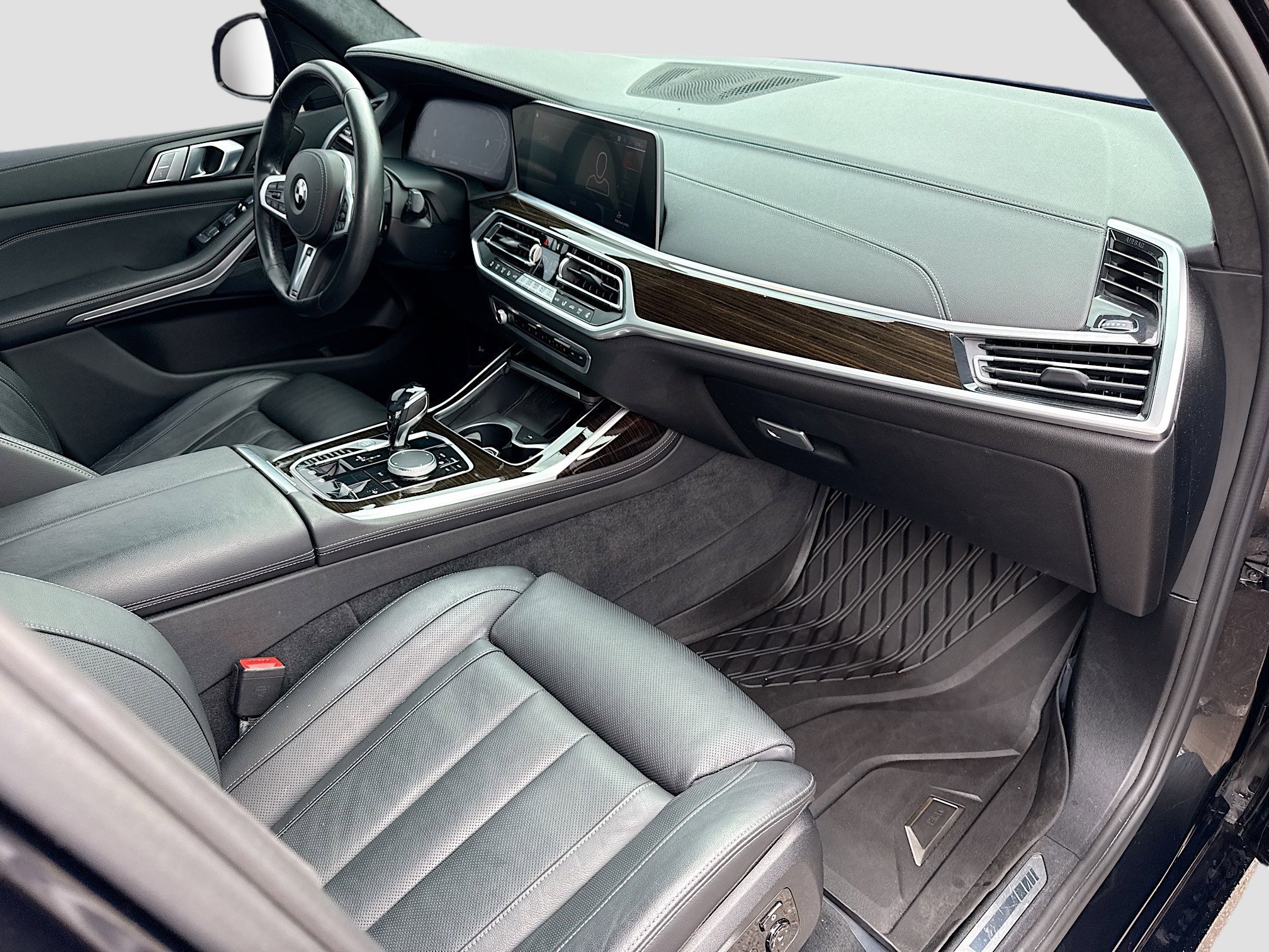 Used 2021 BMW X7 xDrive40i w/ M Sport Package image 14