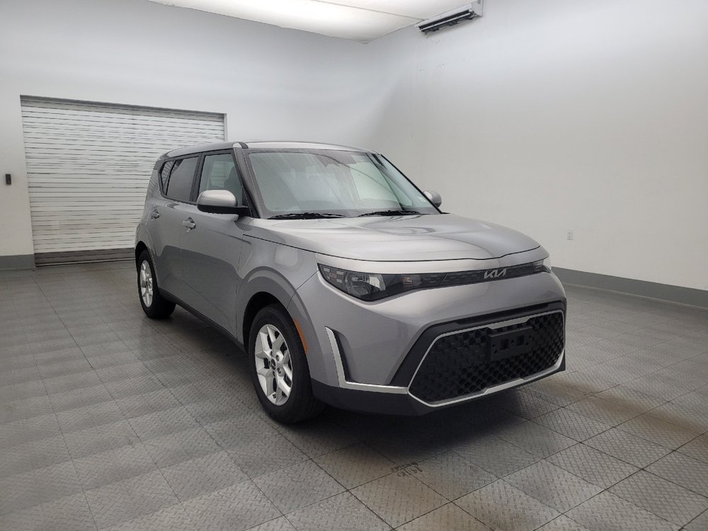 Used 2025 Kia Soul LX w/ LX Technology Package image 13