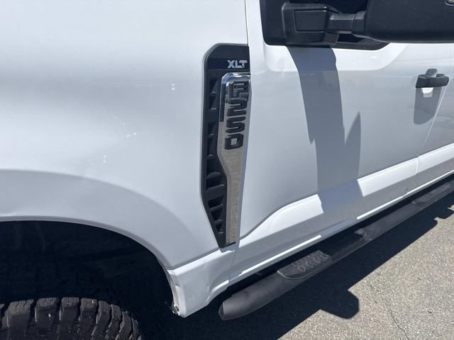 Certified 2023 Ford F250 XLT AWD/4WD image 12