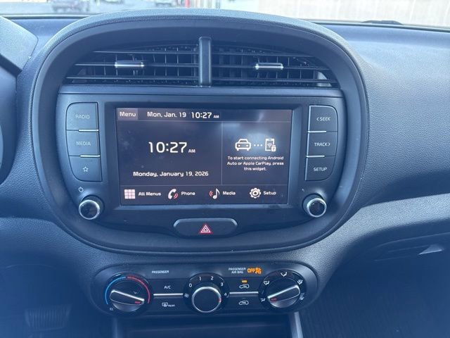 Certified 2022 Kia Soul LX image 11
