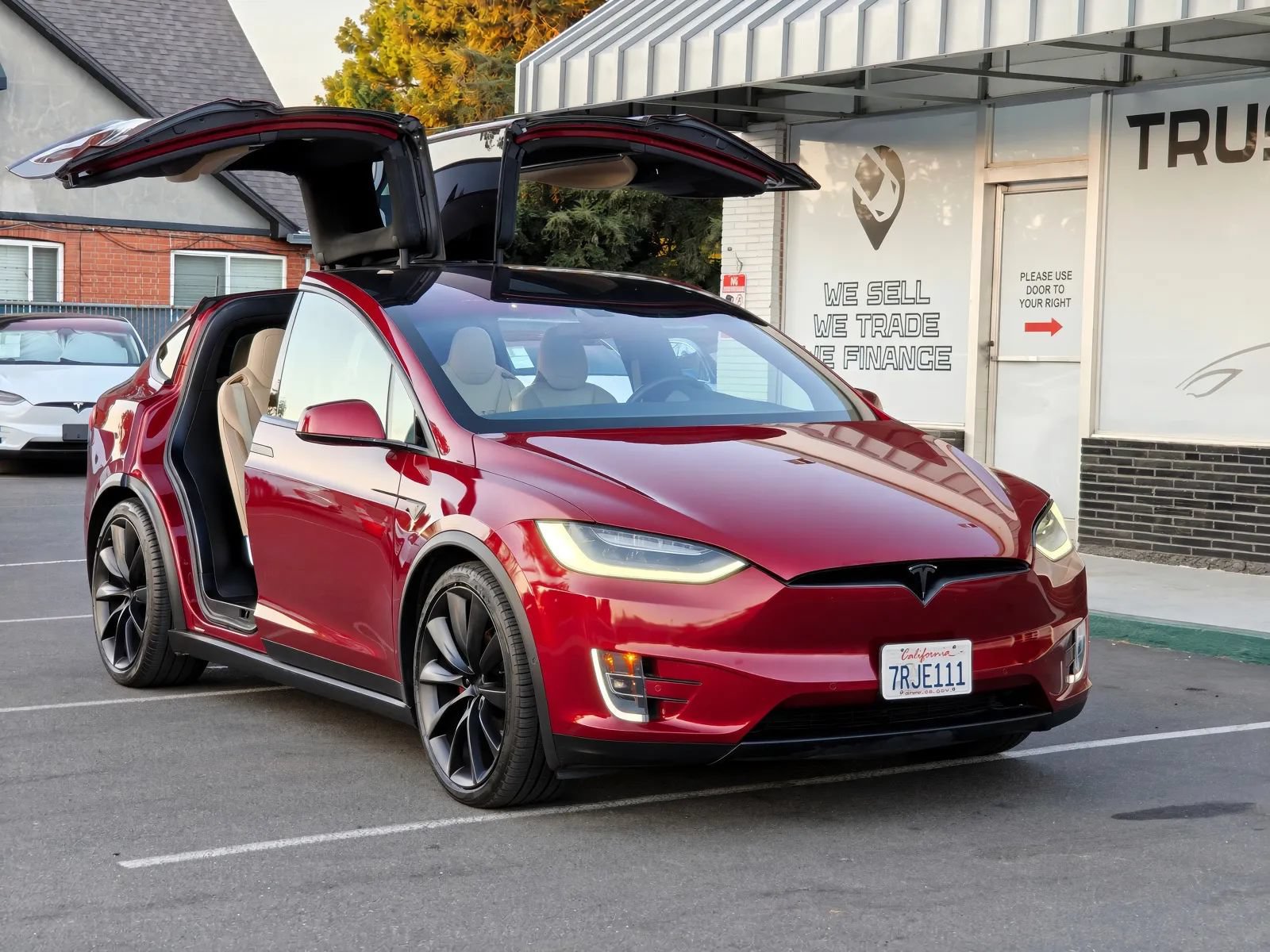 Used 2016 Tesla Model X Performance AWD/4WD image 6