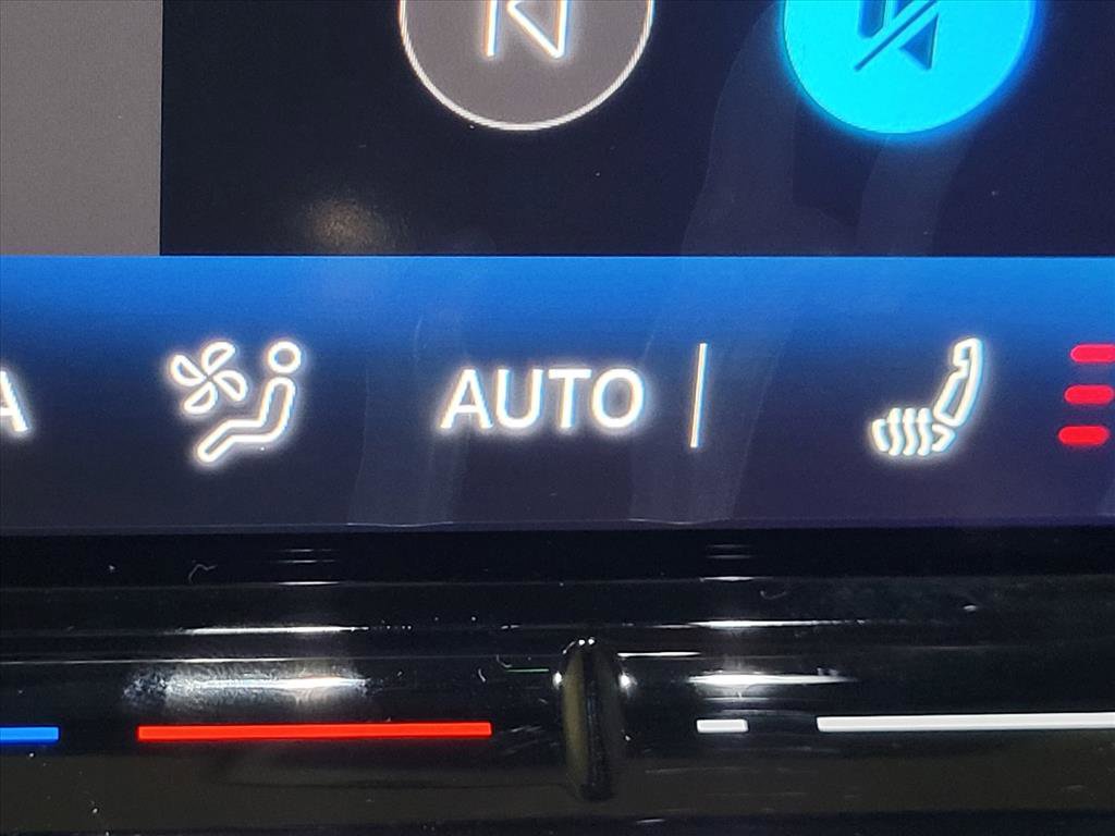 New 2026 Volkswagen Tiguan SE image 6