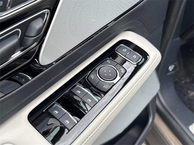 New 2025 Lincoln Aviator Reserve w/ Equipment Group 201A image 24